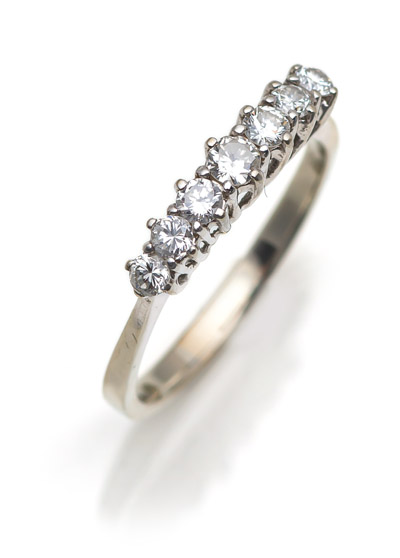 <b>Brillantring</b> <b>Brillantring</b>