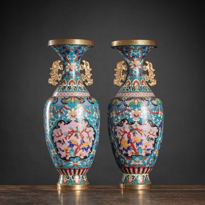 <b>A PAIR OF PART-GILT FLORAL DECORATED CLOISONNÉ VASES</b>