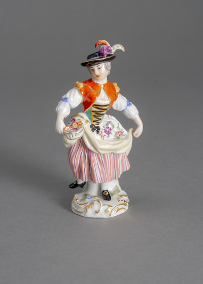 <b>Gärtnerin mit Blumenkorb</b>