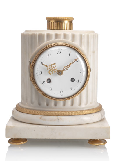 <b>Louis-XVI-Pendule in Säulenform</b> <b>Louis-XVI-Pendule in Säulenform</b>