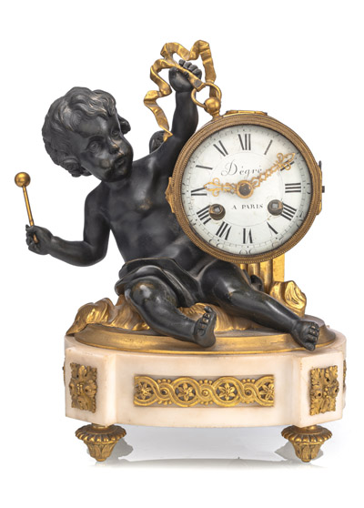 <b>Pendule im Louis XVI Stil</b> <b>Pendule im Louis XVI Stil</b>