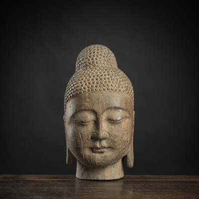 <b>Kopf des Buddha aus Stein</b>