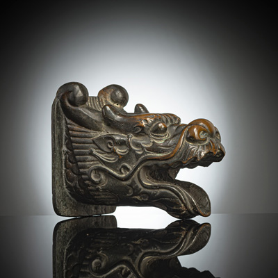 <b>Wasserspeier aus Bronze in Form eines Drachenkopfes</b>