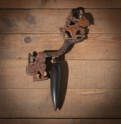 <b>A 'WAYANG' WOOD FIGURE</b>