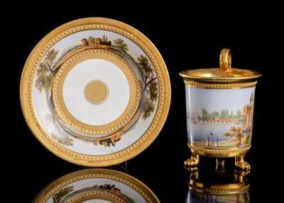<b>A CUP WITH VIEW OF THE ROYAL GARDENS AT CHARLOTTENBURG</b>