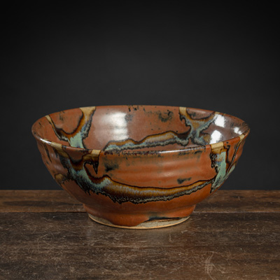 <b>A BROWN STUDIO CERAMIC BOWL WITH OIL FLOW GLAZE</b>