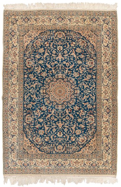 <b>Feiner Nain</b> <b>Feiner Nain</b>