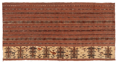 <b>A semi-antique Tekke “Ak” Chuval bag face with camel motifs</b>