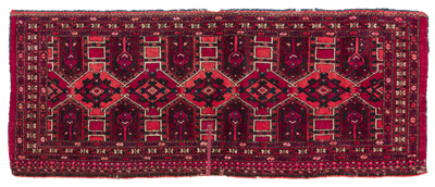 <b>A Turkmen Tekke Torba with “Kedjebe”-pattern in Salor manner</b>