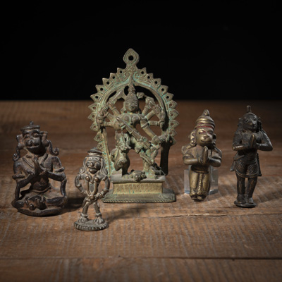 <b>Fünf Bronzen des Hanuman u. a.</b>