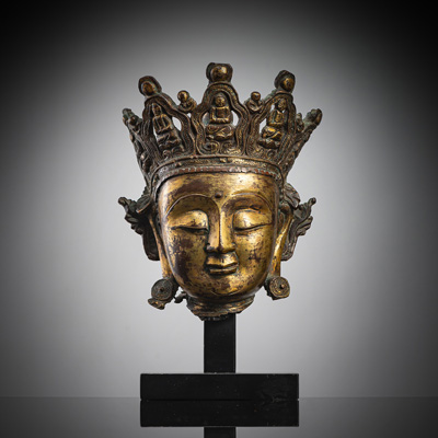 <b>Feuervergoldeter Kopf des gekrönten Buddha</b>
