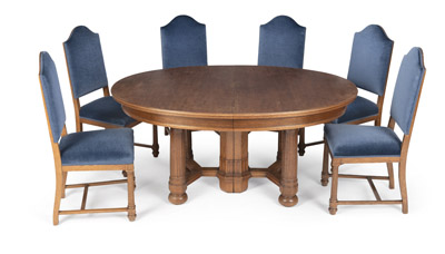 <b>Historismus Esstisch und sechs Stühle</b>