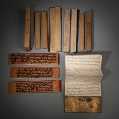 <b>SIX BUDDHIST MANUSCRIPTS</b>