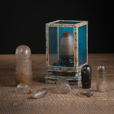 <b>Acht Lingam</b>