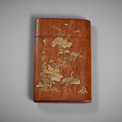 <b>A GOLD- AND MOTHER-OF-PEARL-INLAID WOOD CARD CASE</b>