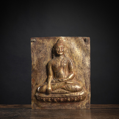 <b>Reliefplatte aus vergoldetem Kupfer mit Darstellung des Buddha Shakyamuni</b>