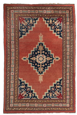 <b>Rotgrundiger Teppich mit Zentralmedaillon</b> <b>Rotgrundiger Teppich mit Zentralmedaillon</b>