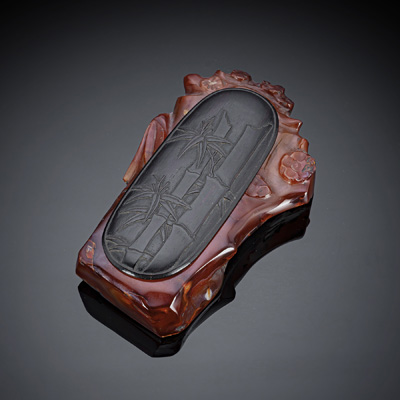<b>Tuschestein aus Achat mit Zitan-Deckel</b>