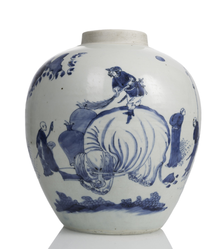 <b>A RARE BLUE AND WHITE ‚WASHING THE ELEPHANT‘ JAR</b>
