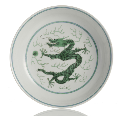 <b>AN IMPERIAL GREEN DRAGON SAUCER</b>