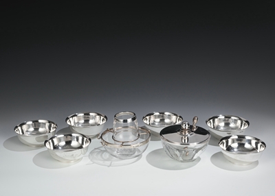 <b>GEORG JENSEN - Six small bowls and honey bowl with lid</b>