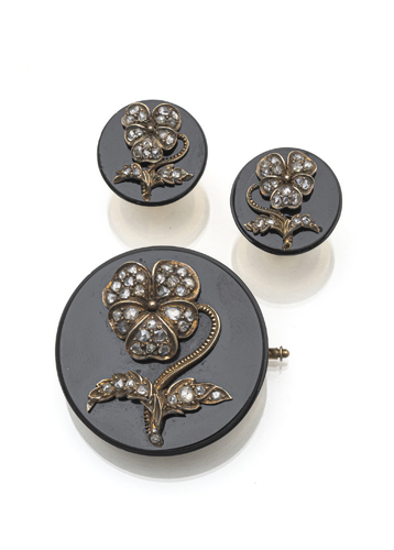 <b>Onyx-Garnitur mit Diamantblumen</b>