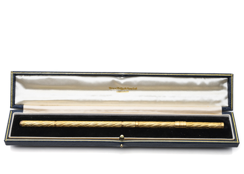 <b>Seltener Füllfederhalter aus Gold</b>