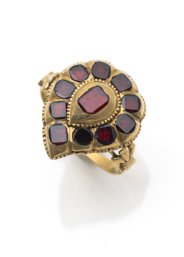 <b>Trachten Ring</b>