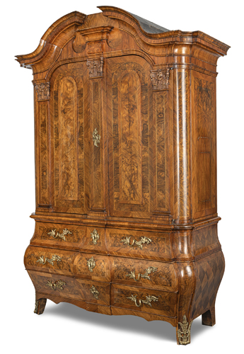 <b>Großer Barock-Aufsatzschrank</b>