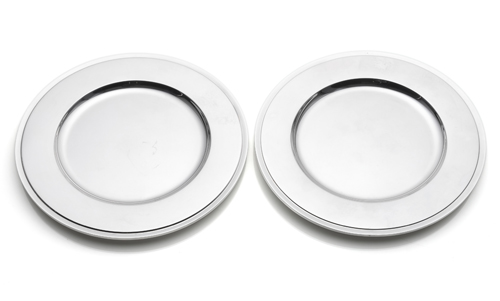 <b>Zwei kleine Teller 