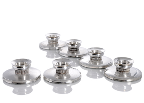 <b>Set von sechs Kerzenständern</b>