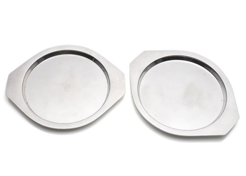 <b>Zwei kleine Tabletts Nr. 1020</b>