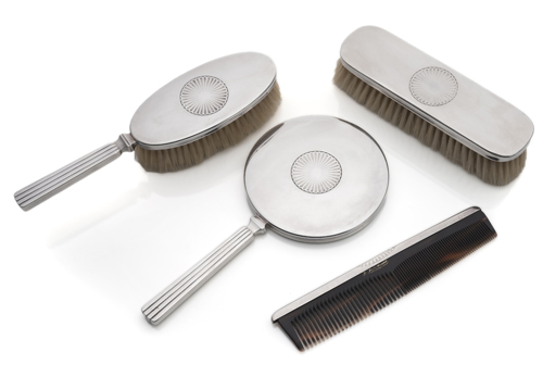 <b>Vierteiliges Toilette-Set Nr. 278</b>