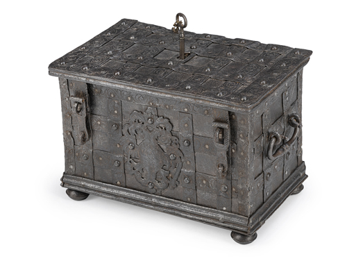 <b>Barocke Eisenkassette</b>