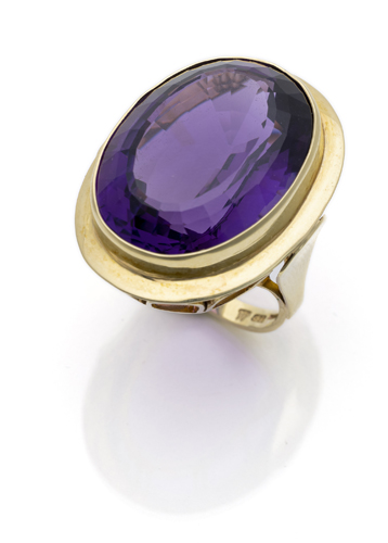 <b>Amethyst Ring</b>