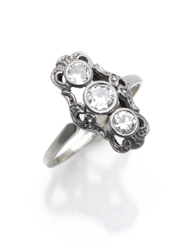 <b>Belle Epoque Stil Diamantring</b>