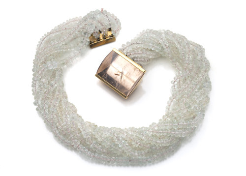 <b>Farbstein Collier mit Morganit</b>
