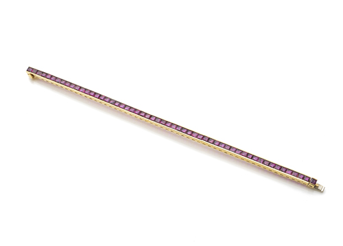 <b>Rubin Armband</b>