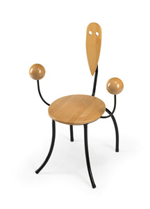 <b>Stuhl mit Gesicht</b> <b>Stuhl mit Gesicht</b>