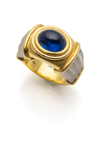 <b>Saphir Ring mit Bergkristall von Otto Klein</b>
