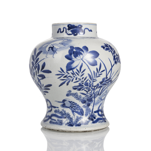 <b>A GOOD PORCELAIN JAR WITH UNDERGLAZE BLUE DECORATION OF HERONS AND LOTUS</b>