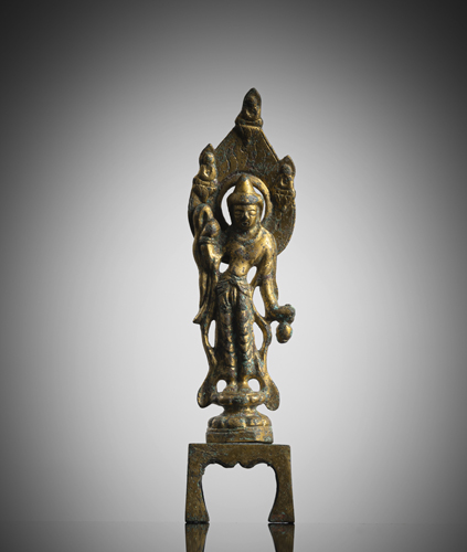 <b>A GILT-BRONZE FIGURE OF AVALOKITESHVARA</b>