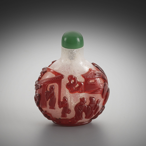 <b>A RED-OVERLAY SNOWFLAKE GLASS SNUFFBOTTLE</b> <b>A RED-OVERLAY SNOWFLAKE GLASS SNUFFBOTTLE</b>