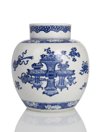 <b>A FINELY PAINTED UNDERGLAZE BLUE PORCELAIN JAR AND COVER WITH 