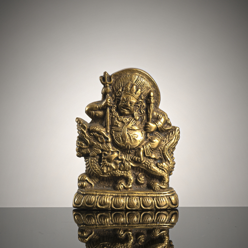 <b>BRONZETAFEL MIT DER DARSTELLUNG VON JAMBHALA</b> <b>BRONZETAFEL MIT DER DARSTELLUNG VON JAMBHALA</b>