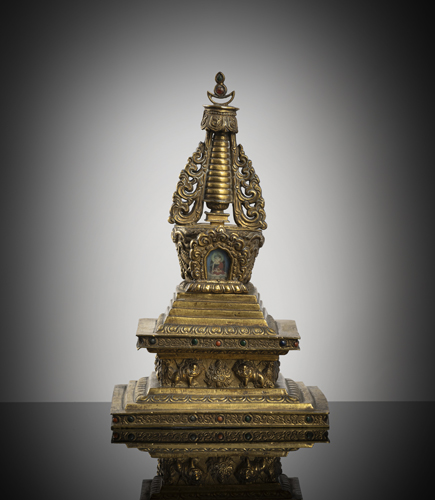 <b>A fine gilt-bronze stupa with tsagli of Shakyamuni</b>