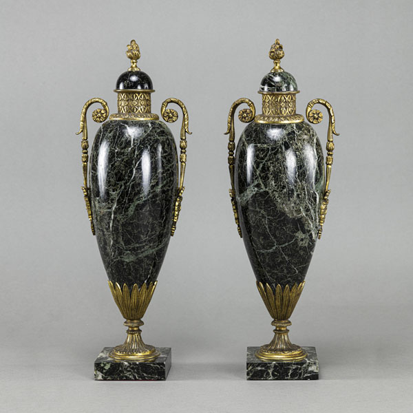 <b>A PAIR OF BRONZE MOUNTED BALUSTER SHAPED MARBLE VASES AND COVERS</b>