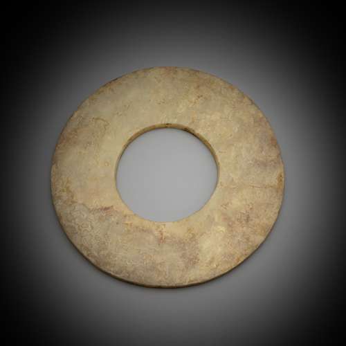 <b>A YELLOW-GREEN JADE DISC 'YUAN'</b>