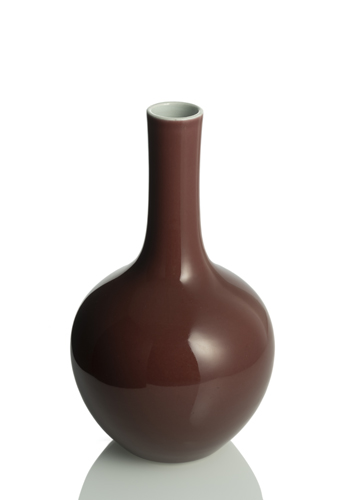 <b>A fine copper-red glazed porcelain bottle vase</b>