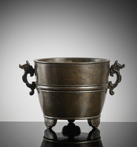 <b>A fine bronze incense burner</b>